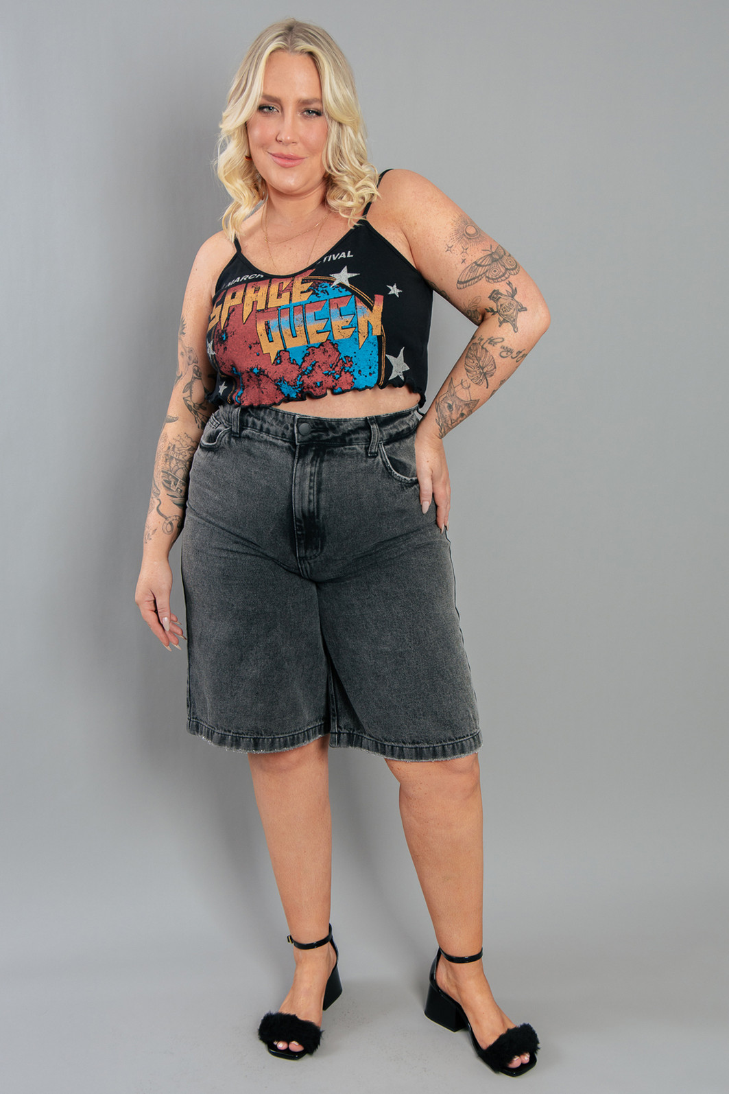 BERMUDA JORTS DE SARJA PRETA