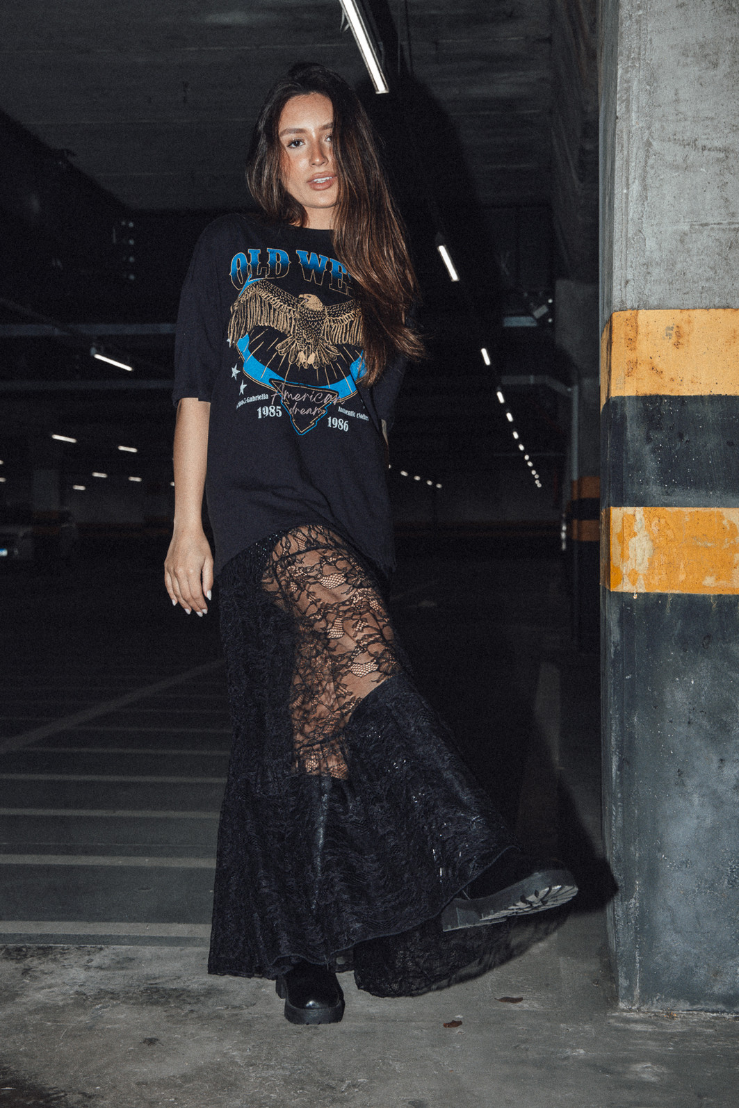 CAMISETA T-SHIRT VINTAGE PRETA OLD WEST COM FRANJAS COSTA CAMISETA T-SHIRT VINTAGE PRETA OLD WEST COM FRANJAS COSTA