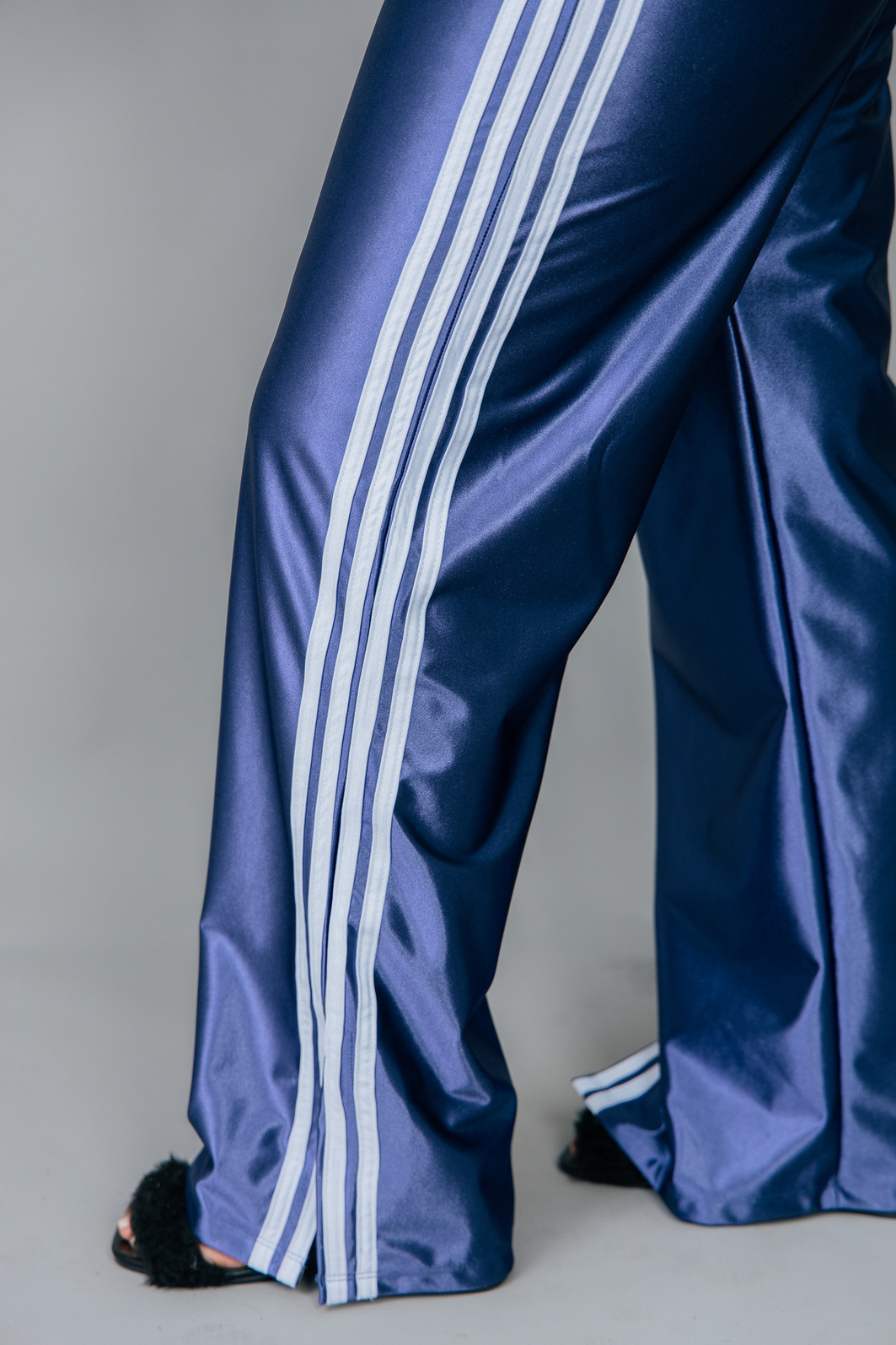 CALÇA SPORT AZUL COM LISTRAS CALÇA SPORT AZUL COM LISTRAS