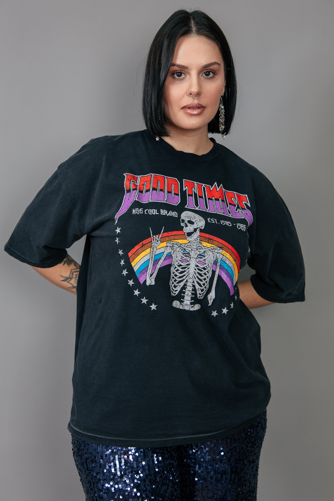 T-SHIRT VINTAGE PRETO MARMORIZADO GOOD TIMES T-SHIRT VINTAGE PRETO MARMORIZADO GOOD TIMES