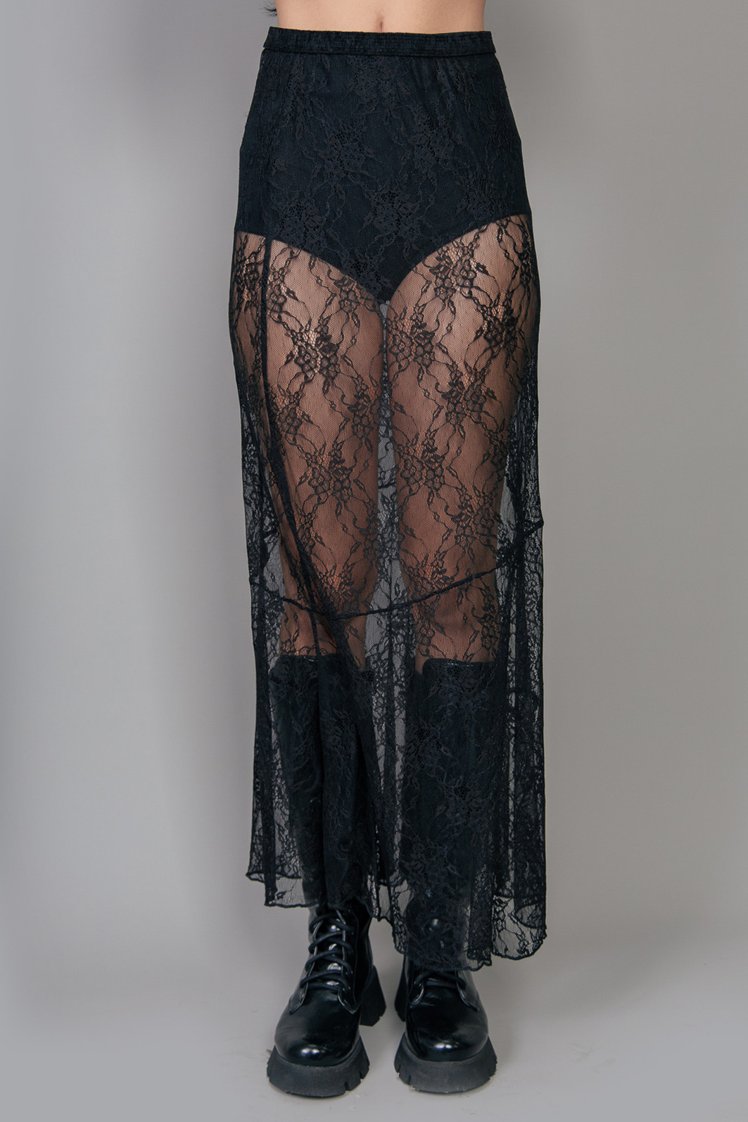 SAIA DE RENDA MIDI SEM FORRO PRETO SAIA DE RENDA MIDI SEM FORRO PRETO