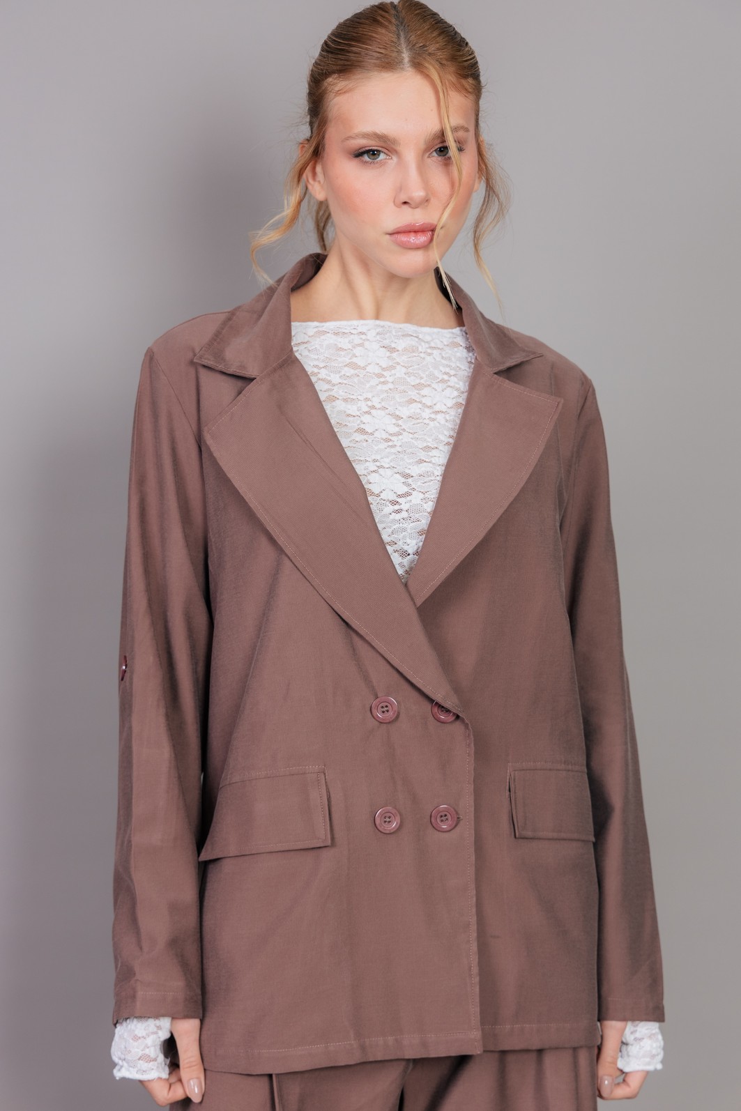 BLAZER OVERSIZED DE ALFAIATARIA MARROM BLAZER OVERSIZED DE ALFAIATARIA MARROM