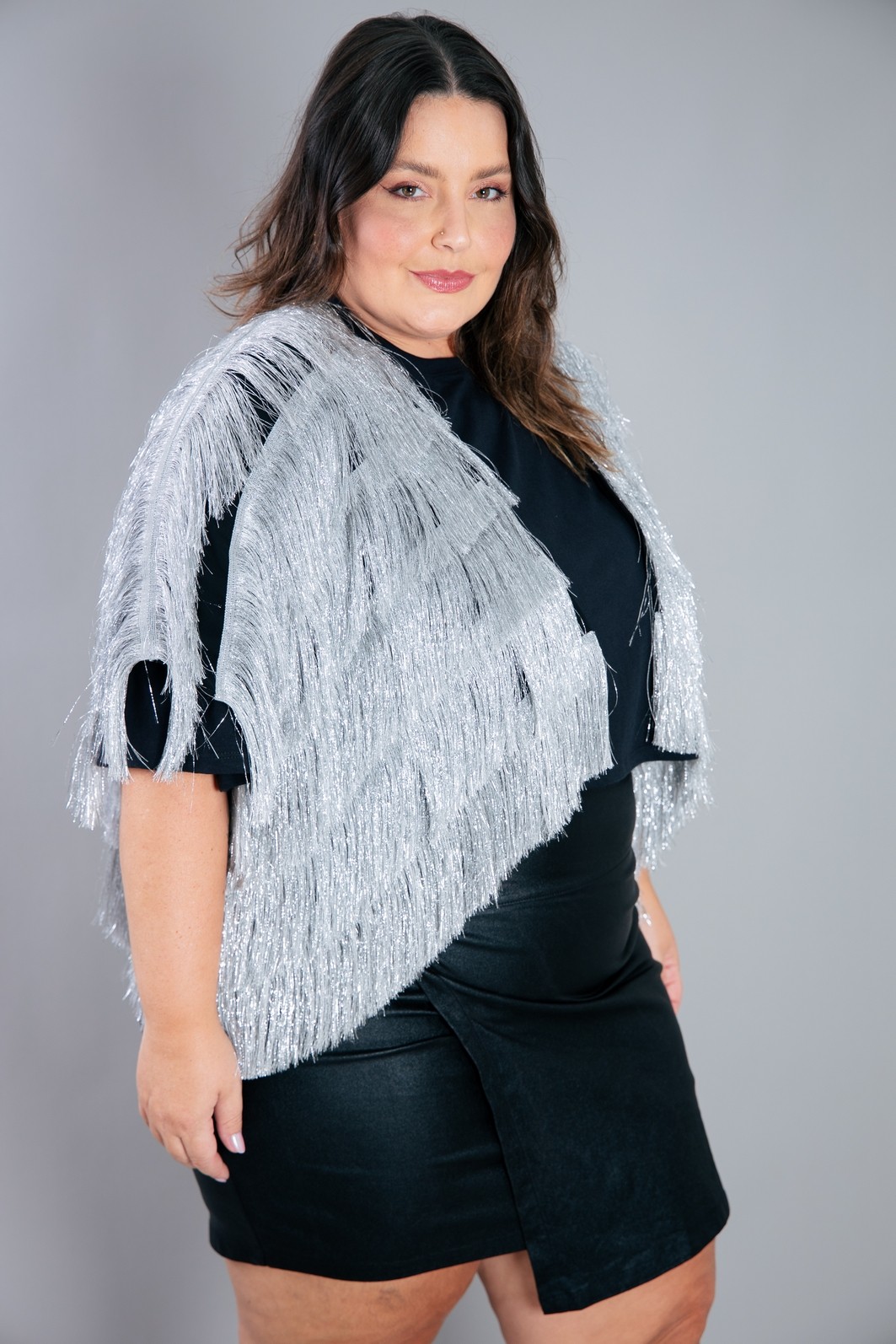 KIMONO DISCO COM FRANJAS PRATA KIMONO DISCO COM FRANJAS PRATA