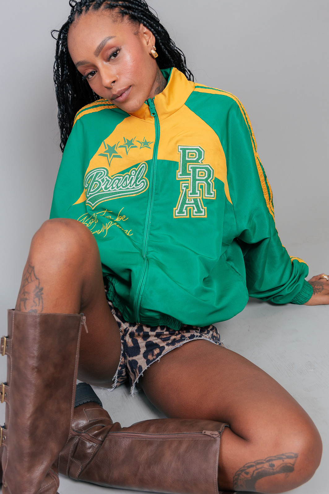 JAQUETA ESPORTIVA BRASIL VERDE E AMARELO