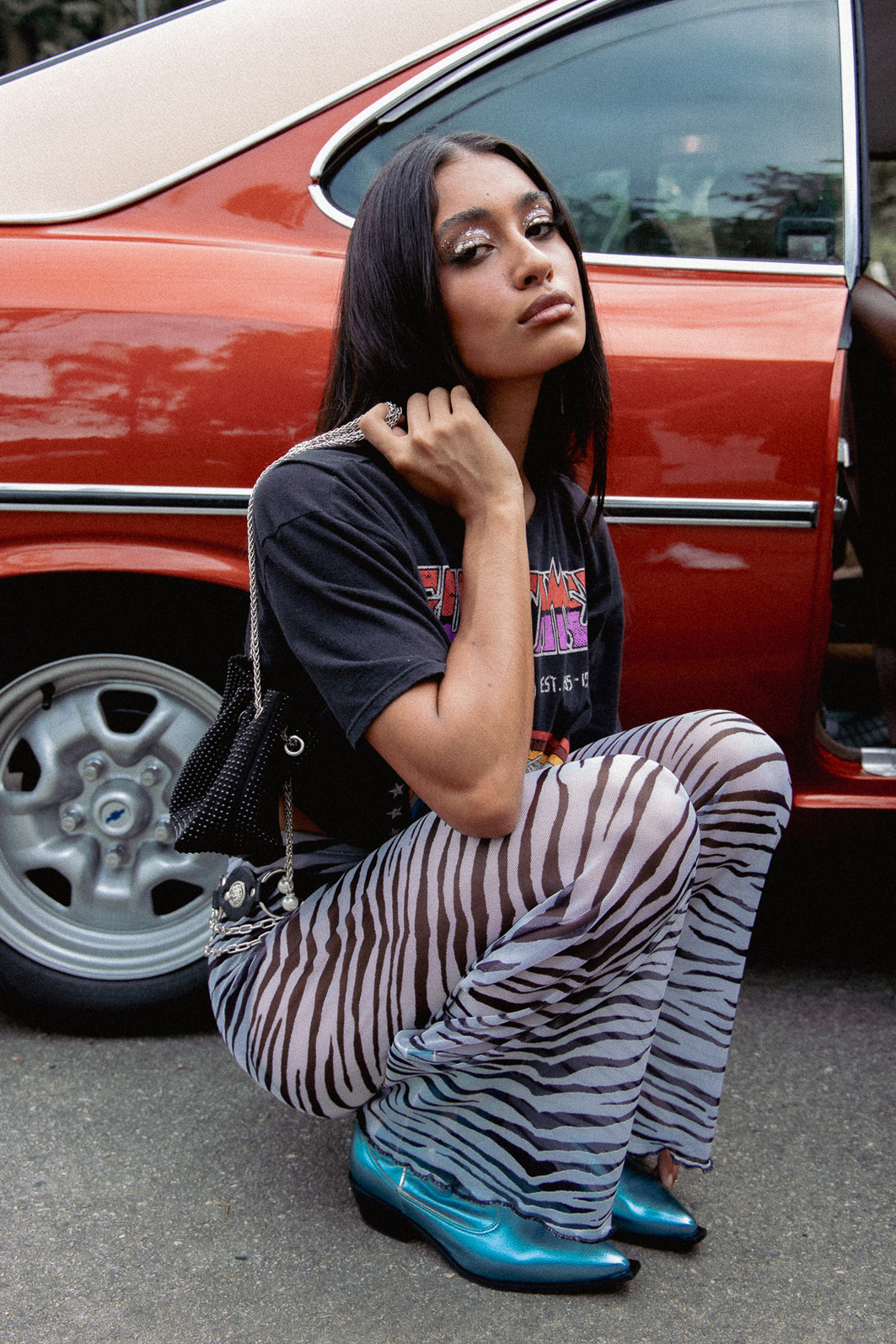 CALÇA ESTAMPA TIGRE DE TULE COM FORRO CALÇA ESTAMPA TIGRE DE TULE COM FORRO