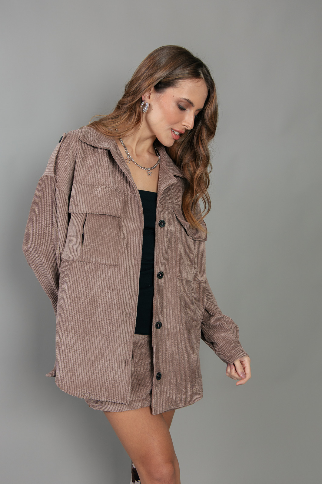 JAQUETA OVERSIZED DE COTELÊ MARROM