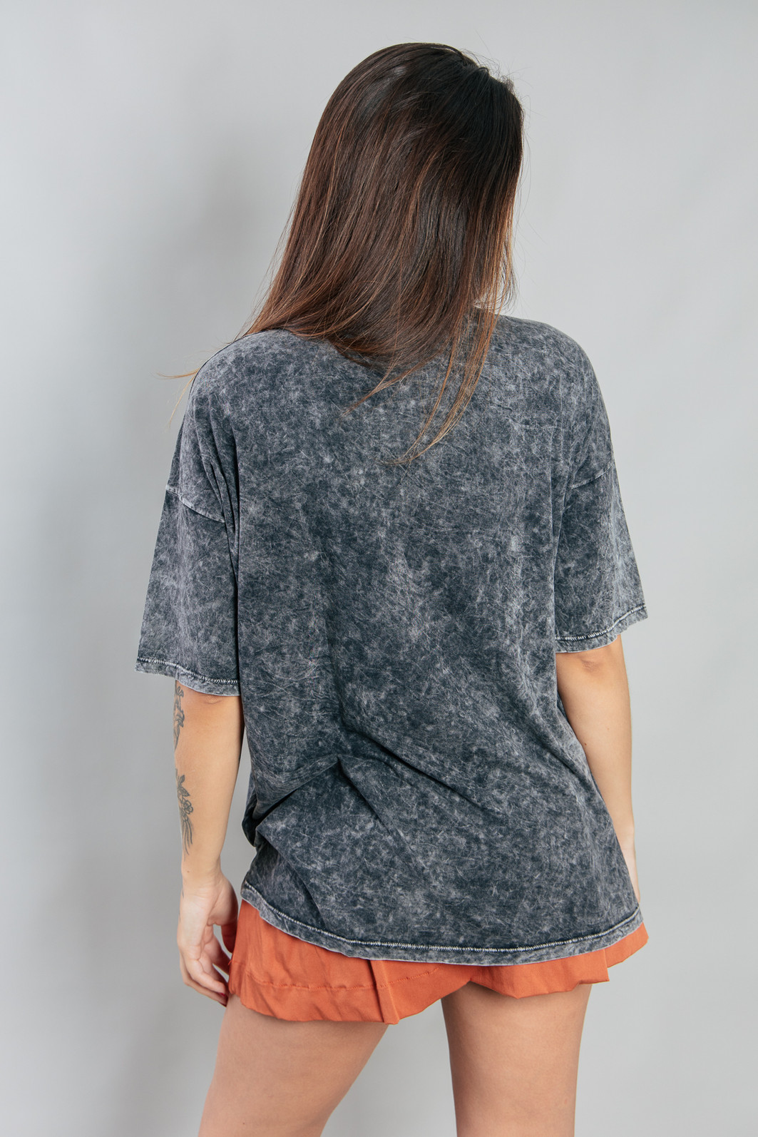 CAMISETA  T-SHIRT OVERSIZED MARMORIZADA SELF LOVE CAMISETA  T-SHIRT OVERSIZED MARMORIZADA SELF LOVE