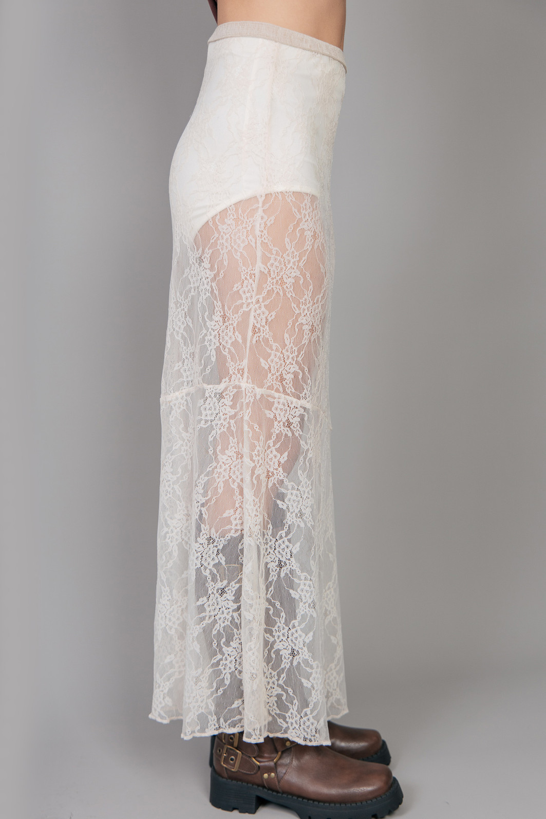 SAIA DE RENDA MIDI SEM FORRO OFF SAIA DE RENDA MIDI SEM FORRO OFF