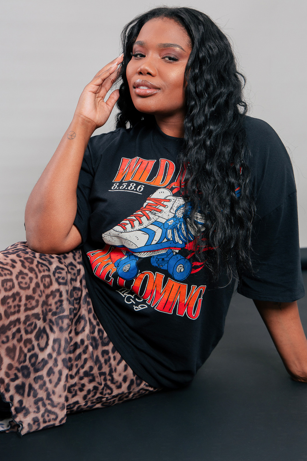 CAMISETA T-SHIRT VINTAGE PRETA WILD DAYS CAMISETA T-SHIRT VINTAGE PRETA WILD DAYS