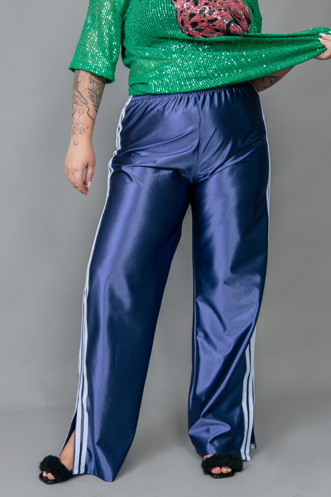 CALÇA SPORT AZUL COM LISTRAS CALÇA SPORT AZUL COM LISTRAS