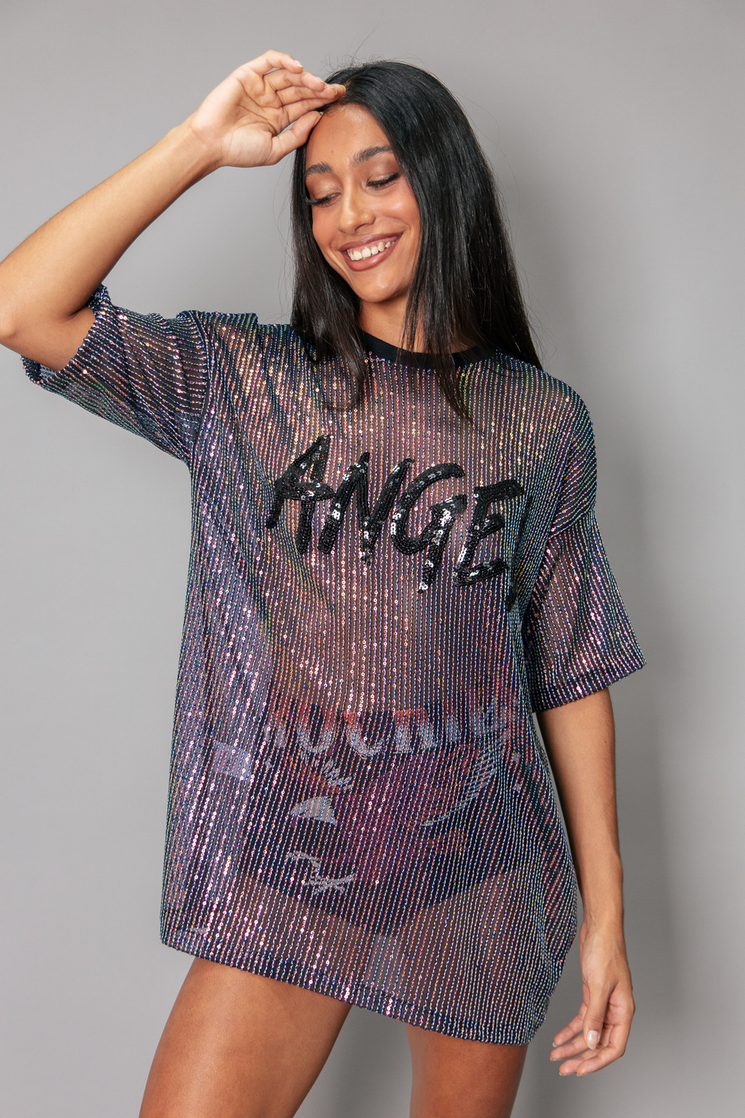T-SHIRT OVERSIZED DE DE PAETÊS FURTACOR ANGEL T-SHIRT OVERSIZED DE DE PAETÊS FURTACOR ANGEL