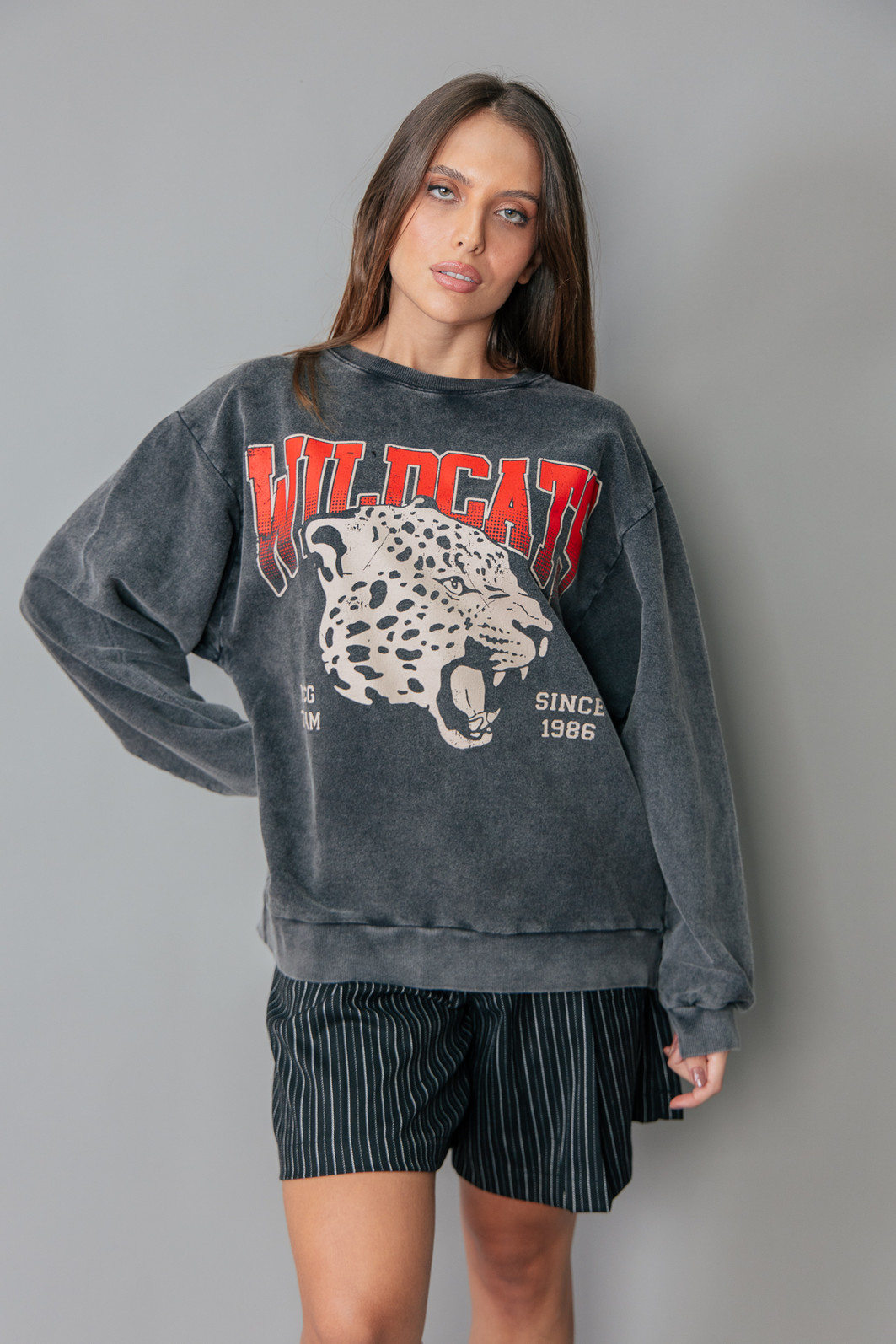 CASACO DE MOLETOM OVERSIZED PRETO MARMORIZADO WILDCATS