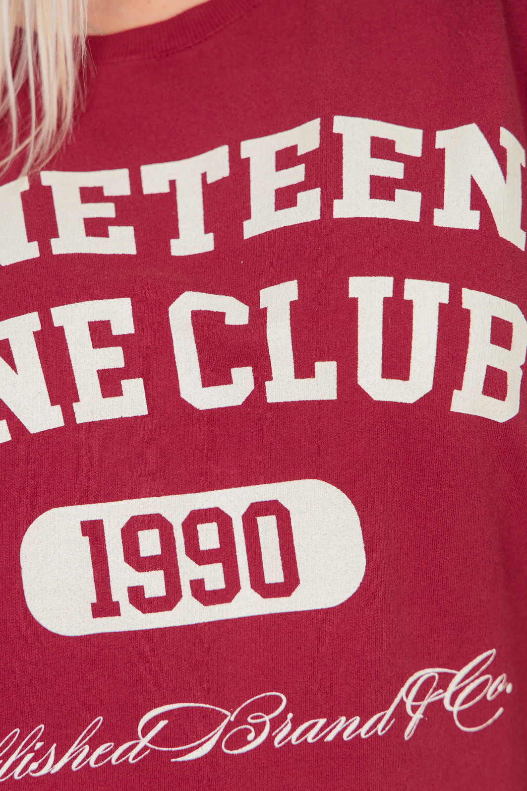 CASACO OVERSIZED DE MOLETOM BORGONHA NINETEEN