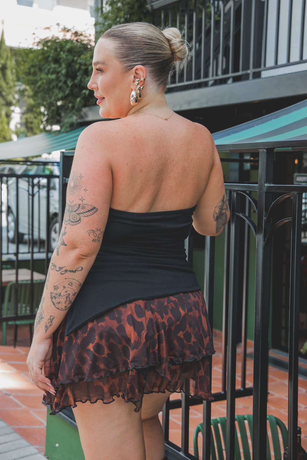 SHORT SAIA DE TULE ONCINHA