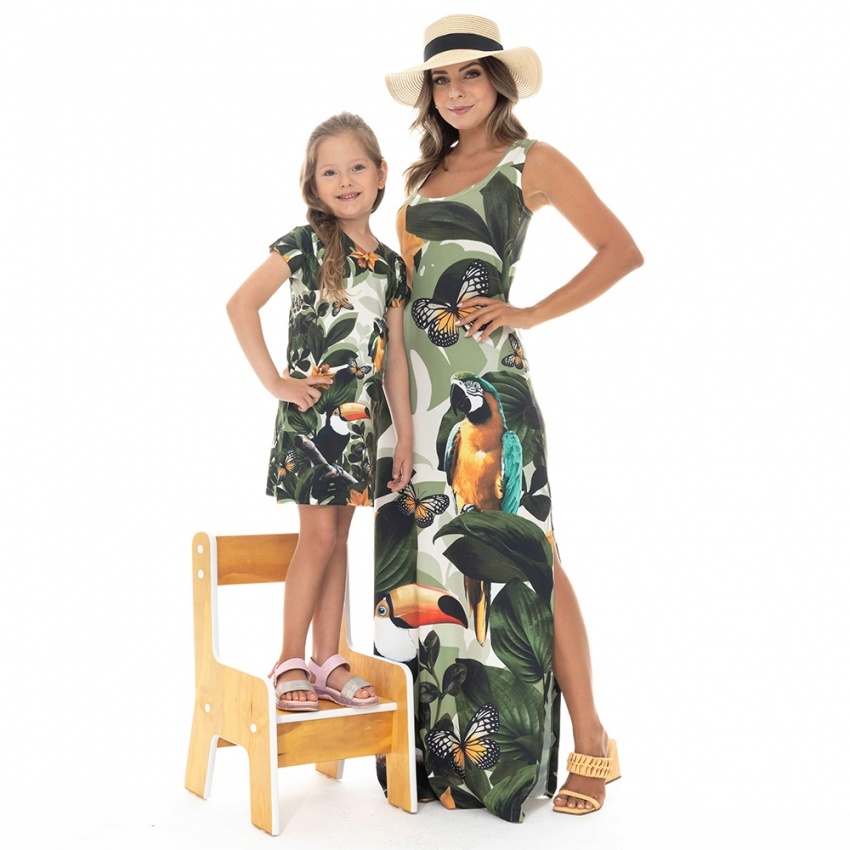 Vestido Hortência Tucano Arara Borboleta Bege Vestido Hortência Tucano Arara Borboleta Bege