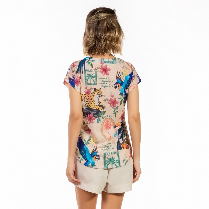 Blusa Jasmim Bichos Flores Verão Postal Blusa Jasmim Bichos Flores Verão Postal