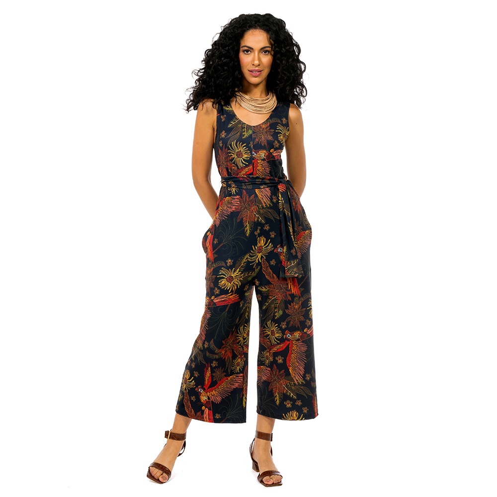 Macacão Bambú Arara Flor Bordado Off