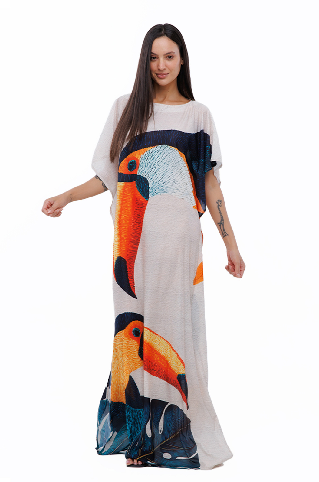 Vestido Feminino Kaftan Hibisco Estampado Tucanos Tela Bordada Vestido Feminino Kaftan Hibisco Estampado Tucanos Tela Bordada