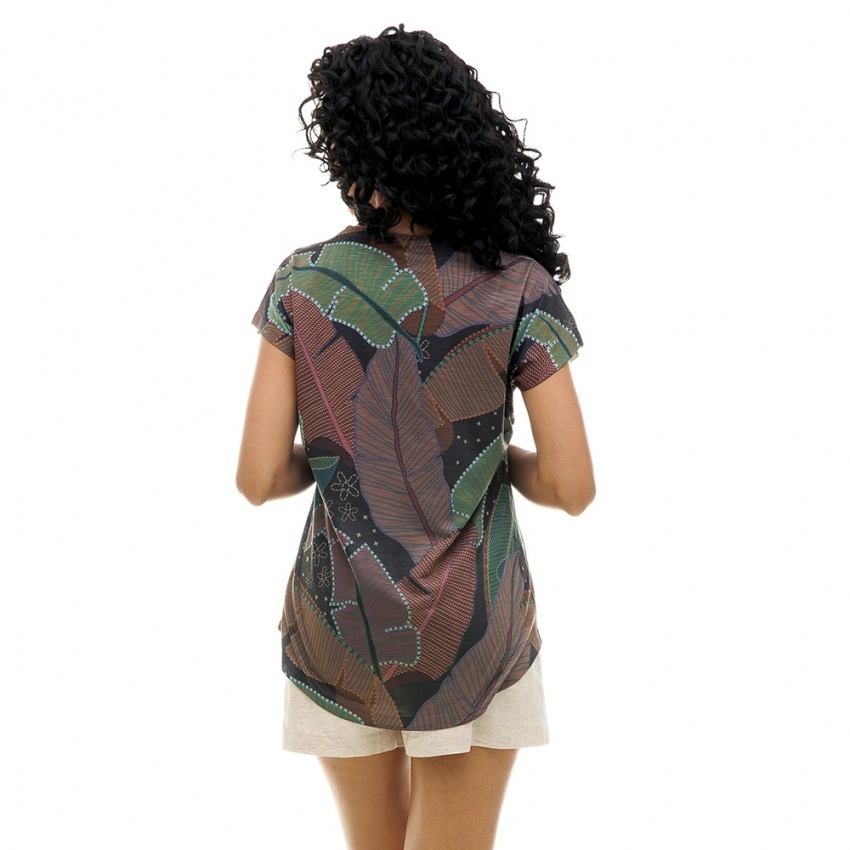 Blusa Jasmim Onça com Folhas Coloridas e Barrado Marrom Blusa Jasmim Onça com Folhas Coloridas e Barrado Marrom
