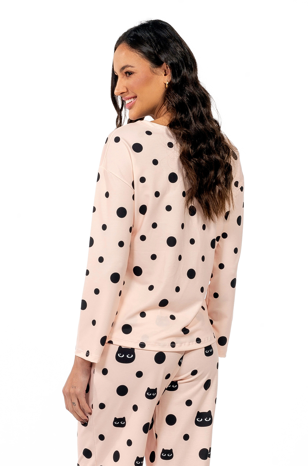 Pijama Feminino Manga Longa Adulto Estampado Poá Gato Preto Pijama Feminino Manga Longa Adulto Estampado Poá Gato Preto