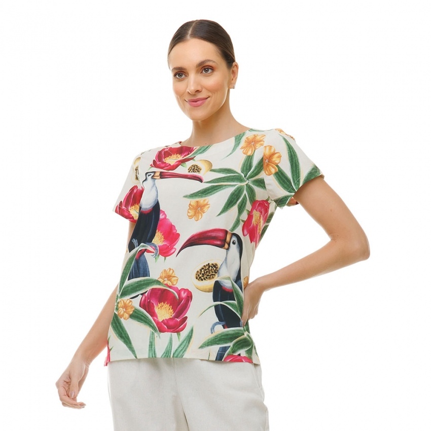 Blusa Atena Tucano com Maracujá e Flores Pink Blusa Atena Tucano com Maracujá e Flores Pink