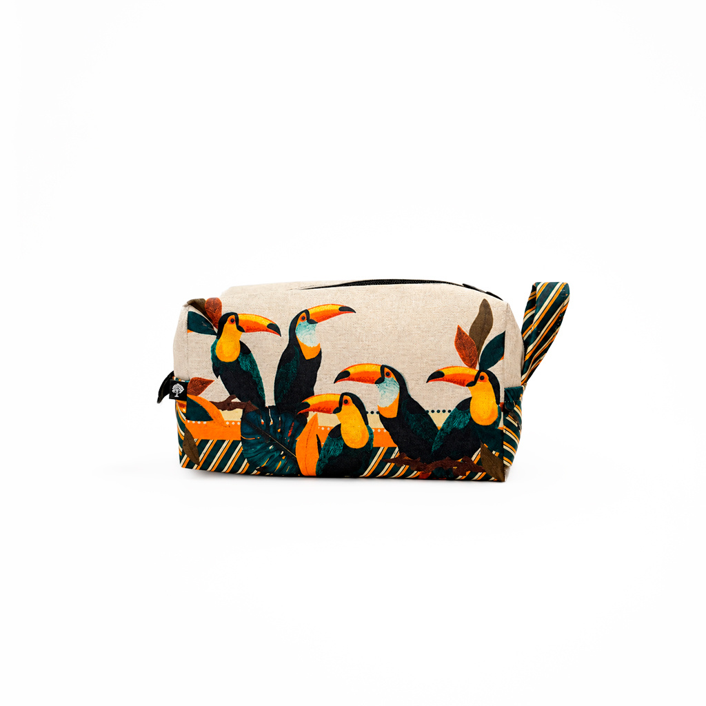 Necessaire Feminina Pequena Estampada Tucanos Tela Bordada