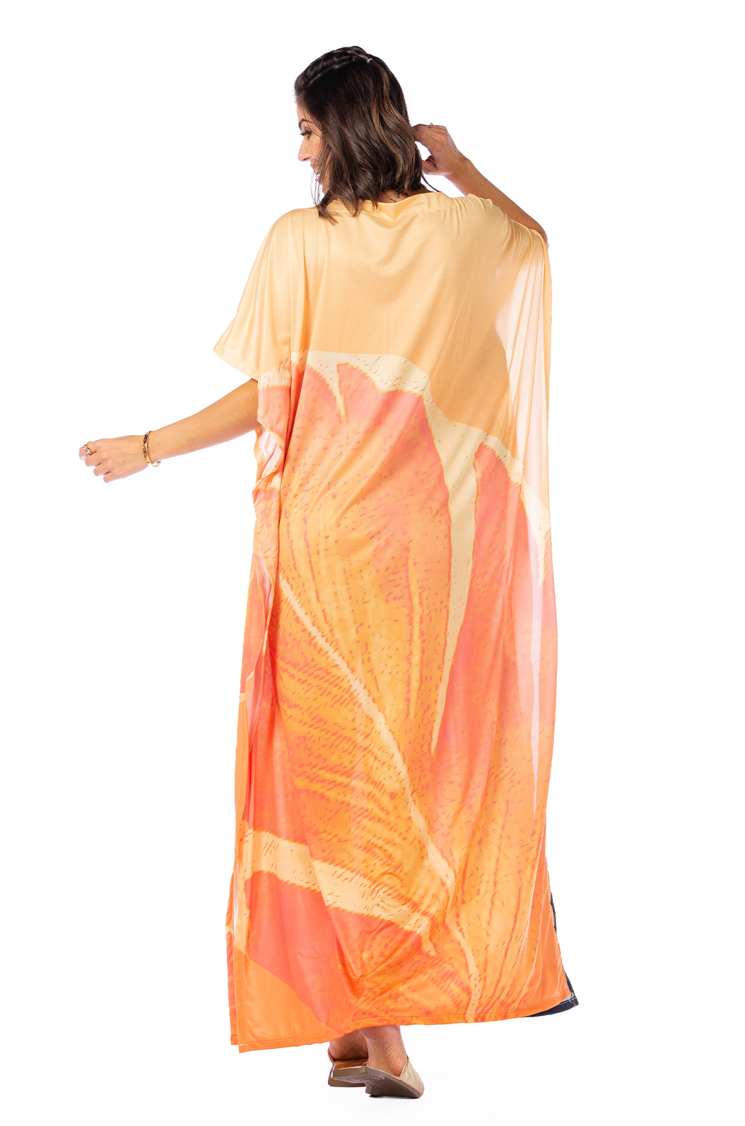 Vestido Feminino Kaftan Hibisco Estampado Tucano Bico Geométrico Vestido Feminino Kaftan Hibisco Estampado Tucano Bico Geométrico