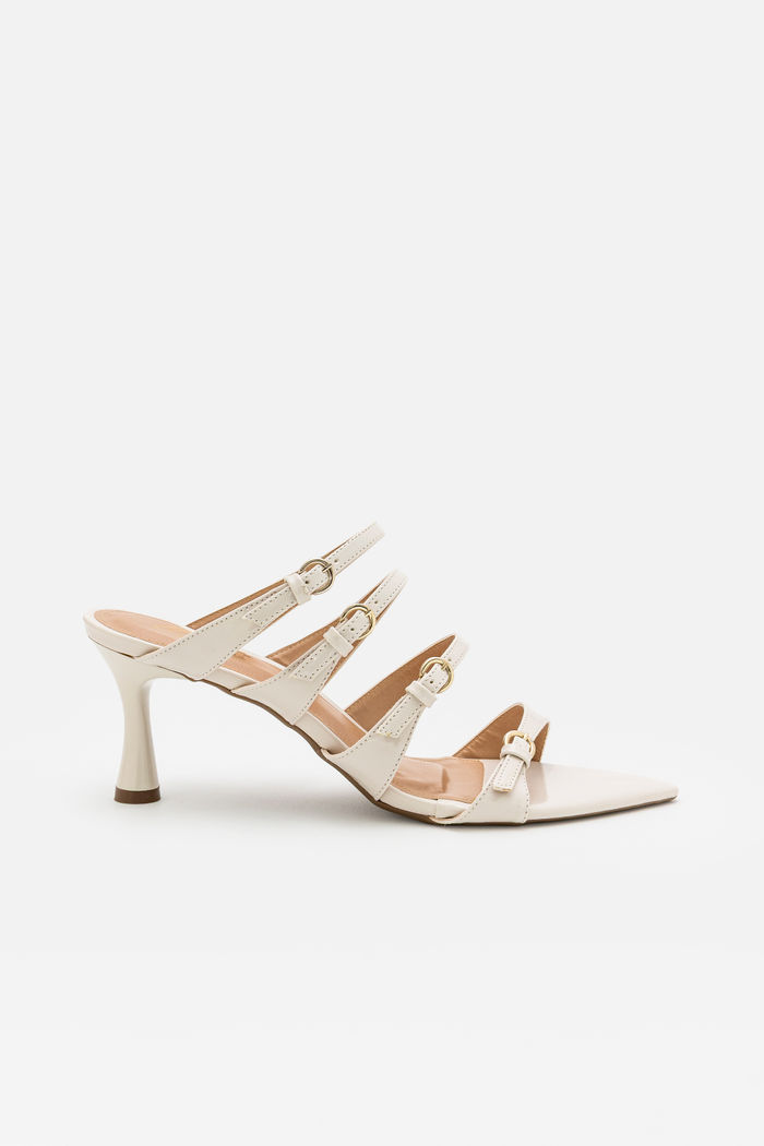 Mule Poderosa com Bico Folha Ajustável Off White