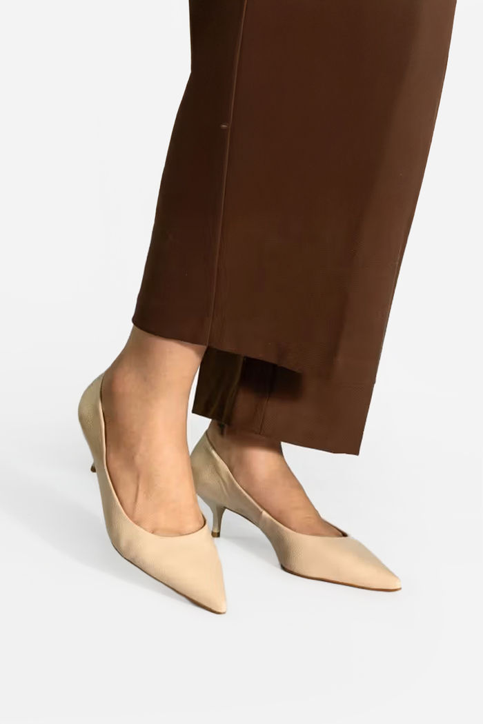 Scarpin Clássico com Salto Fino Gergelin