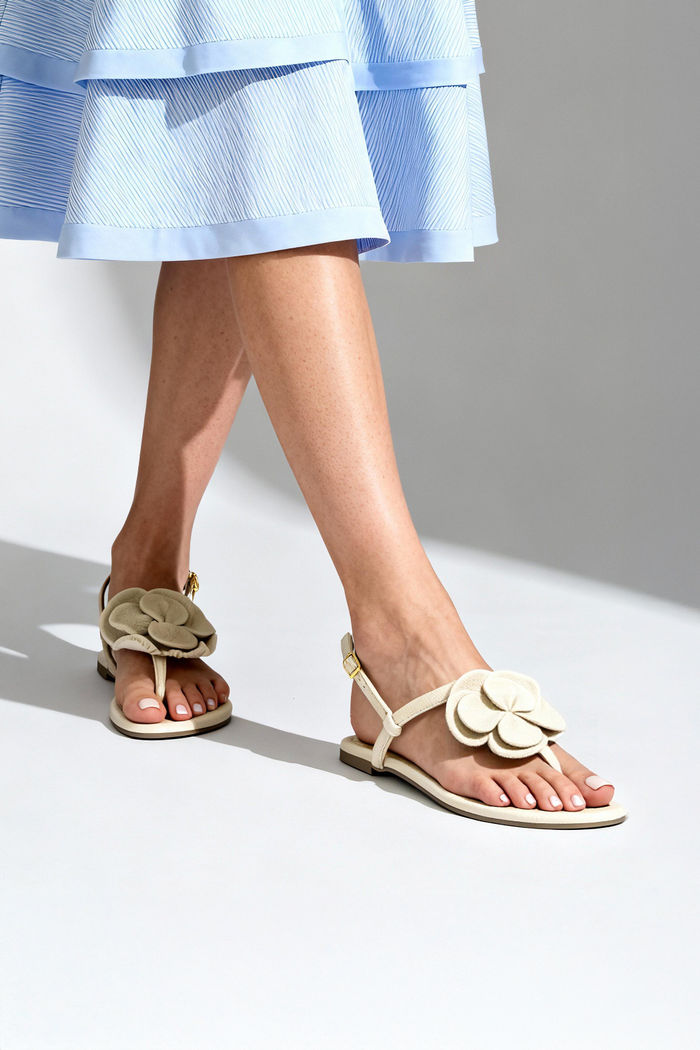 Rasteira com Flor Off White