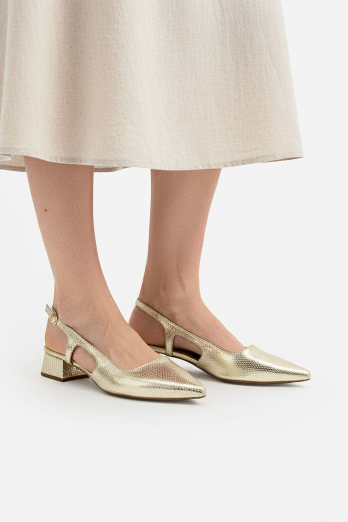 Chanel Texturizado com Salto Baixo Champagne