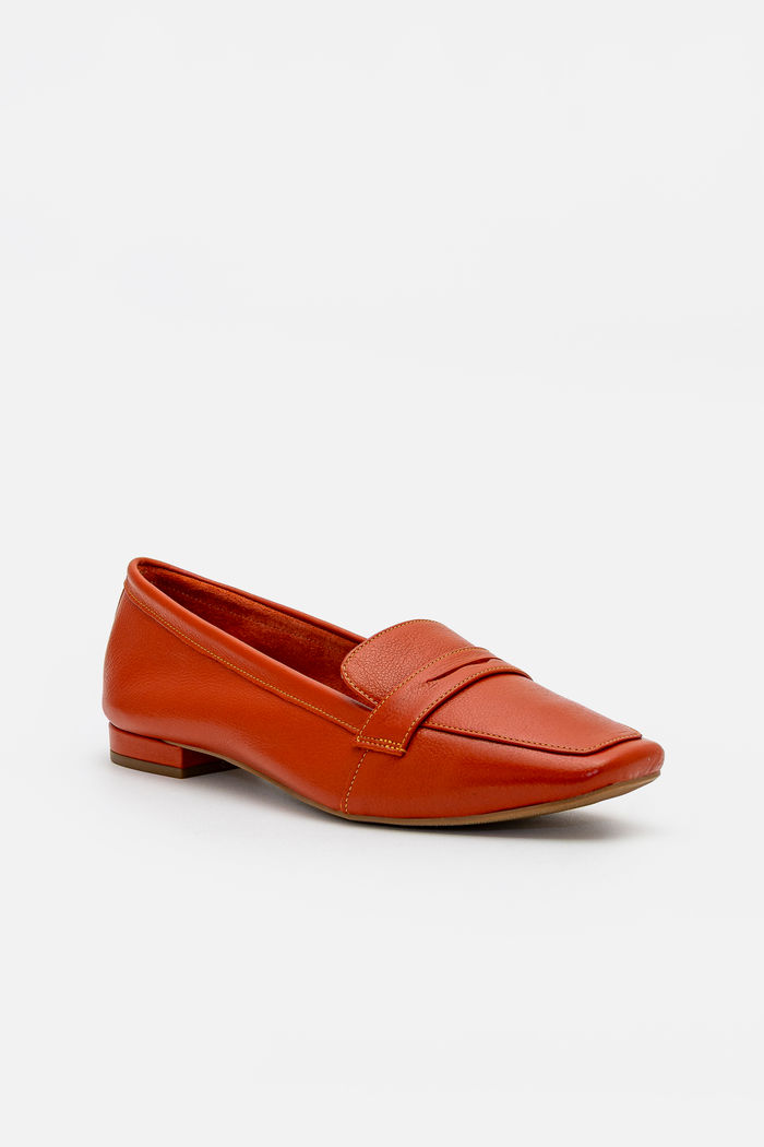 Mocassim Elegante em Couro Laranja