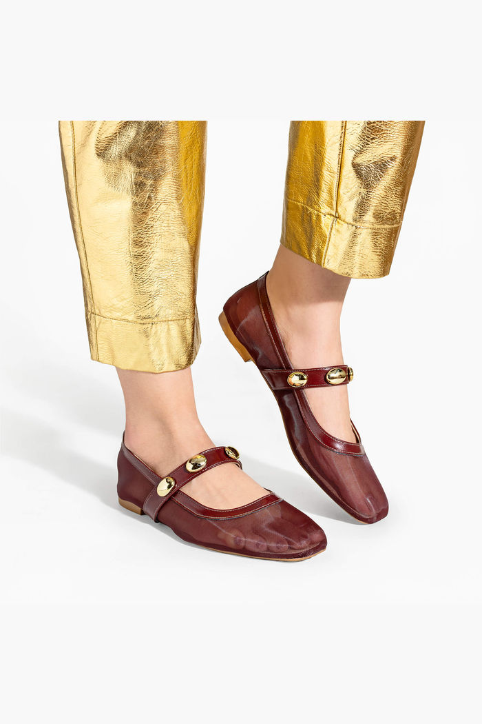 Sapatilha Boneca Transparente com Enfeites Bordo