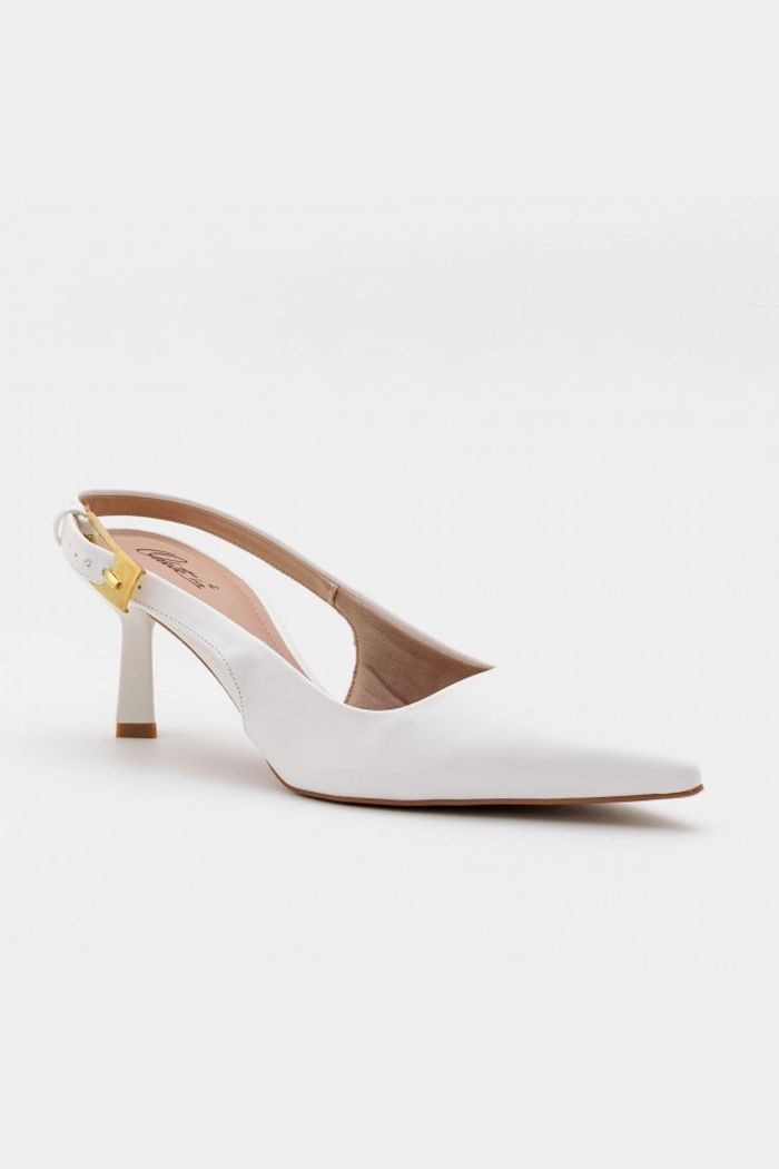 Chanel com Fivela e Salto Geométrico Branco