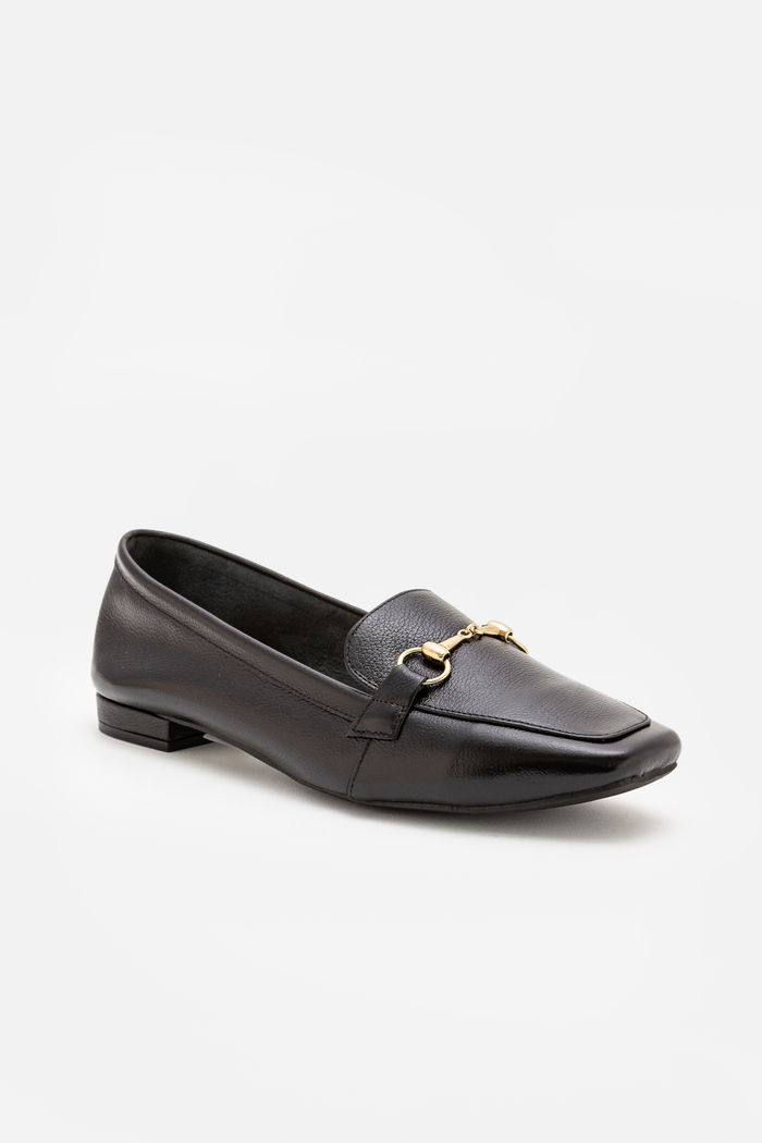 Mocassim Tradicional em Couro Preto