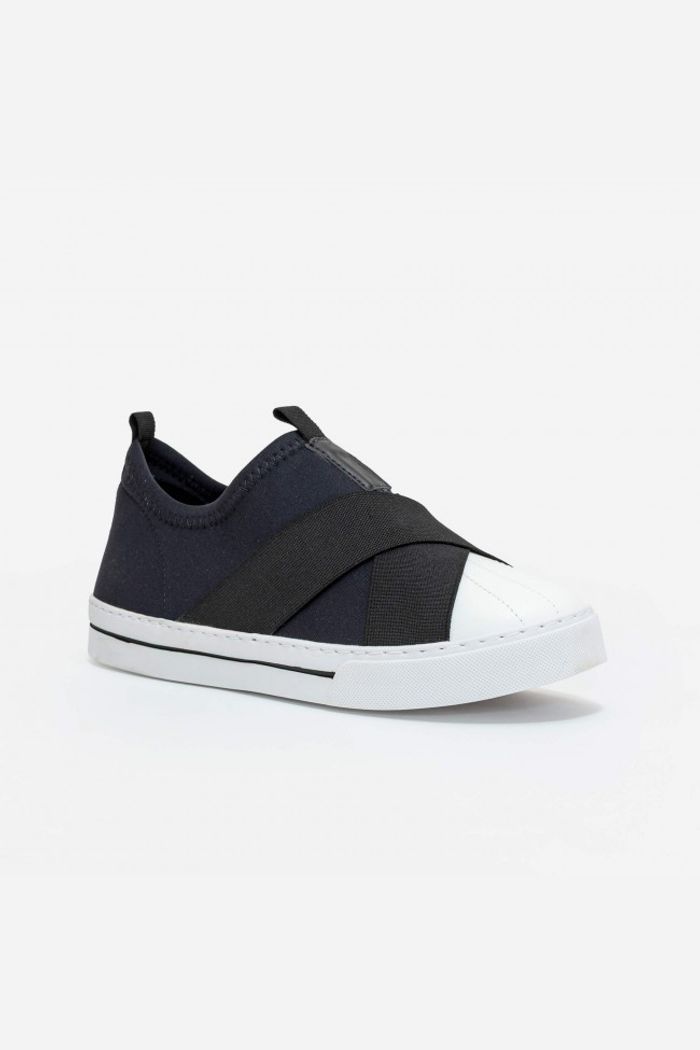 Tênis em Neoprene com Elástico Preto