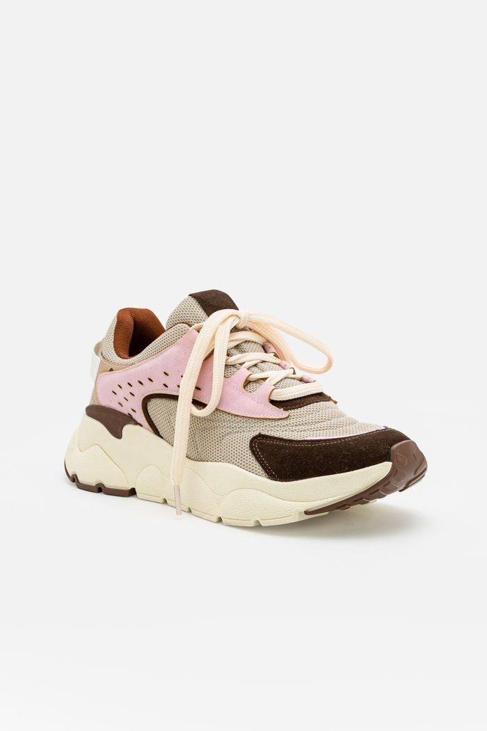 Tênis com Recortes e Solado Esportivo Off White