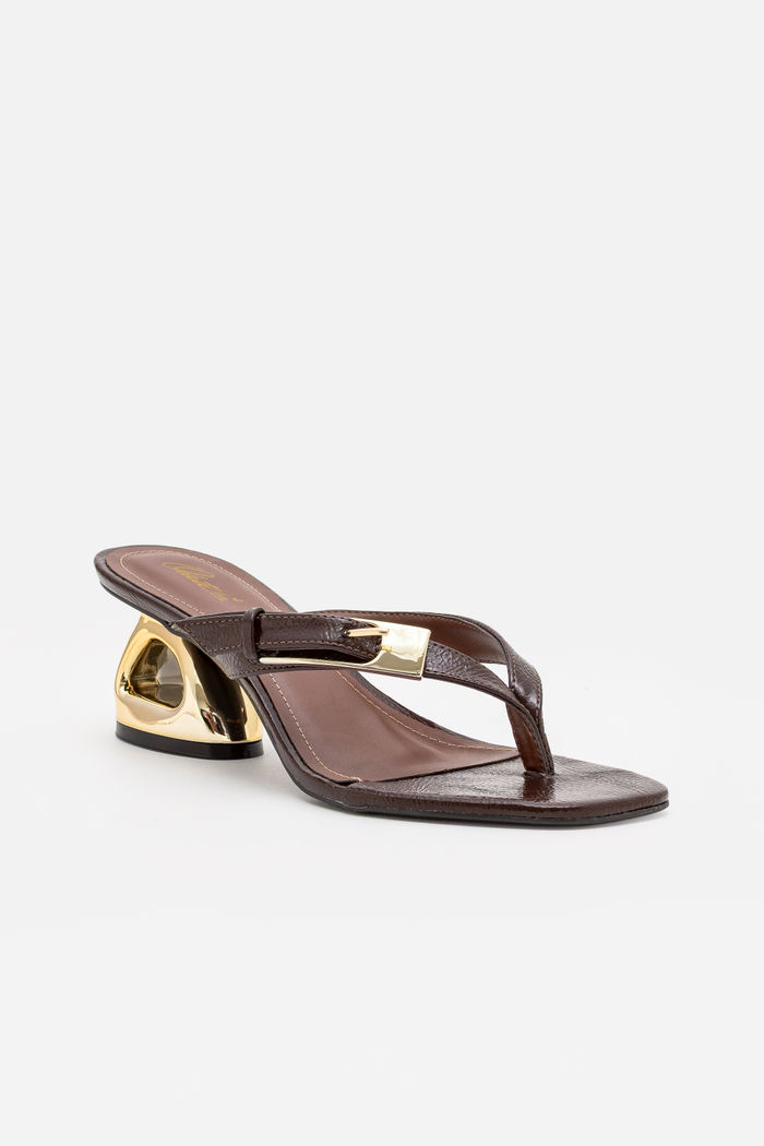 Mule Verniz com Salto Cromado Café