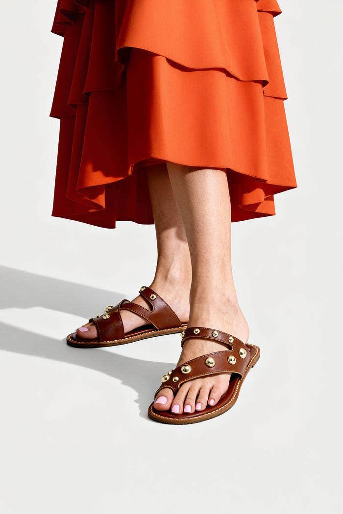 Rasteira Estilosa com Dedão e Vira Tostado