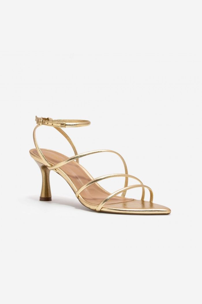 Sandália Metalizado com Tiras Finas e Salto Taça Champagne