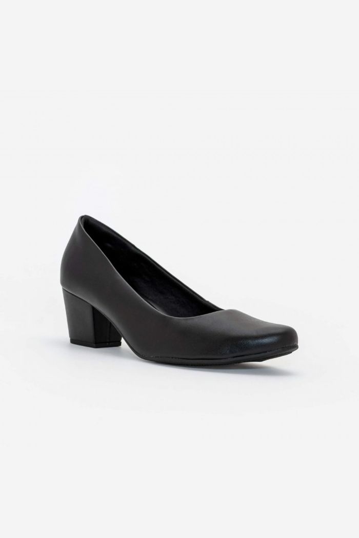 Scarpin em Couro Salto Bloco Usaflex Preto