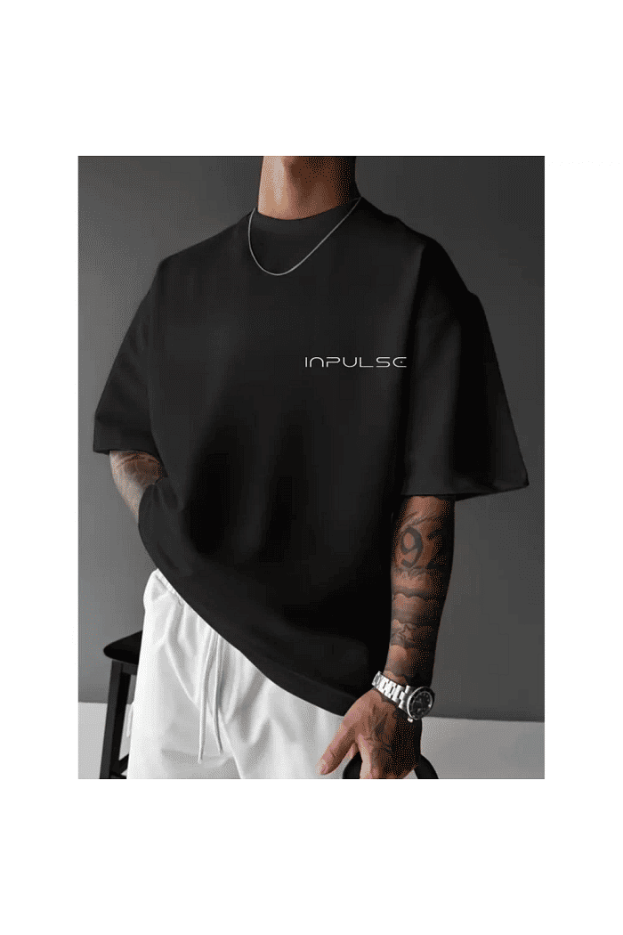 Camiseta Oversized Estampada Urban Preto