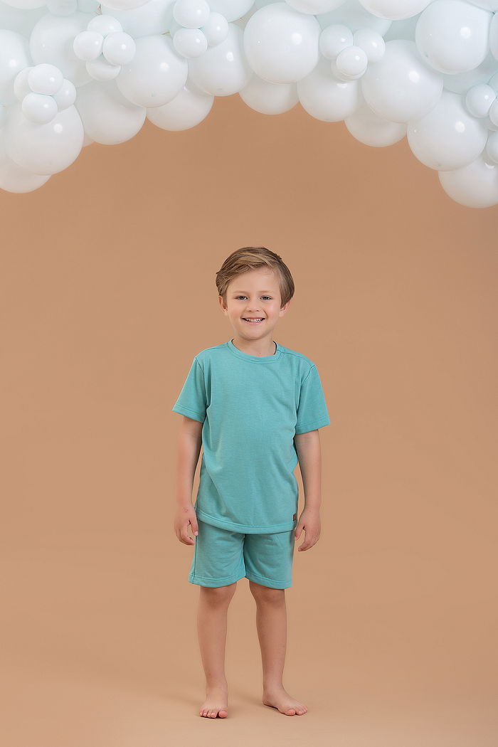 CONJUNTO PIJAMA CAMISETA E SHORTS EM MEIA MALHA PV