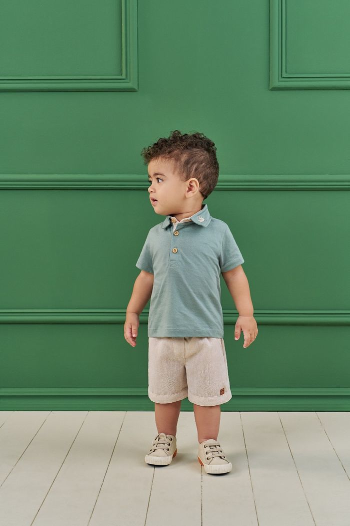 CONJUNTO POLO EM MEIA MALHA E SHORT EM TECIDO POLYLINHO