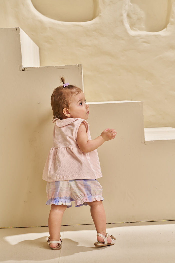 CONJUNTO BATA EM COTTON POÁ E SHORTS BOMBACHA EM VOIL XADREZ PROVENCE