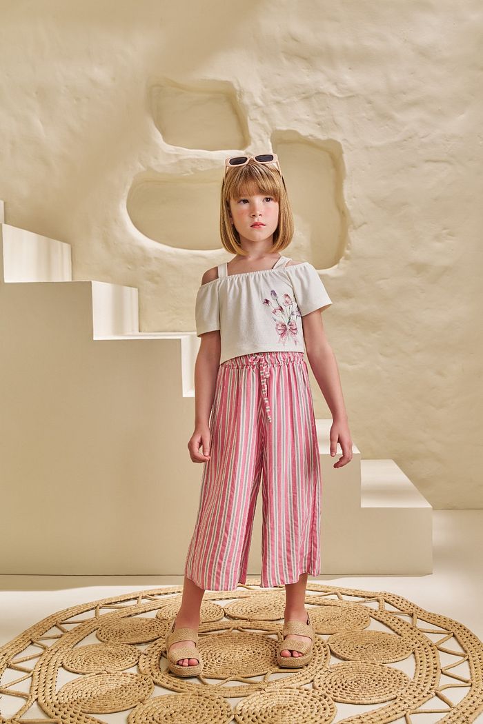 CONJUNTO CROPPED EM PONTO ROMA E PANTACOURT EM VISCOSE STRIPE