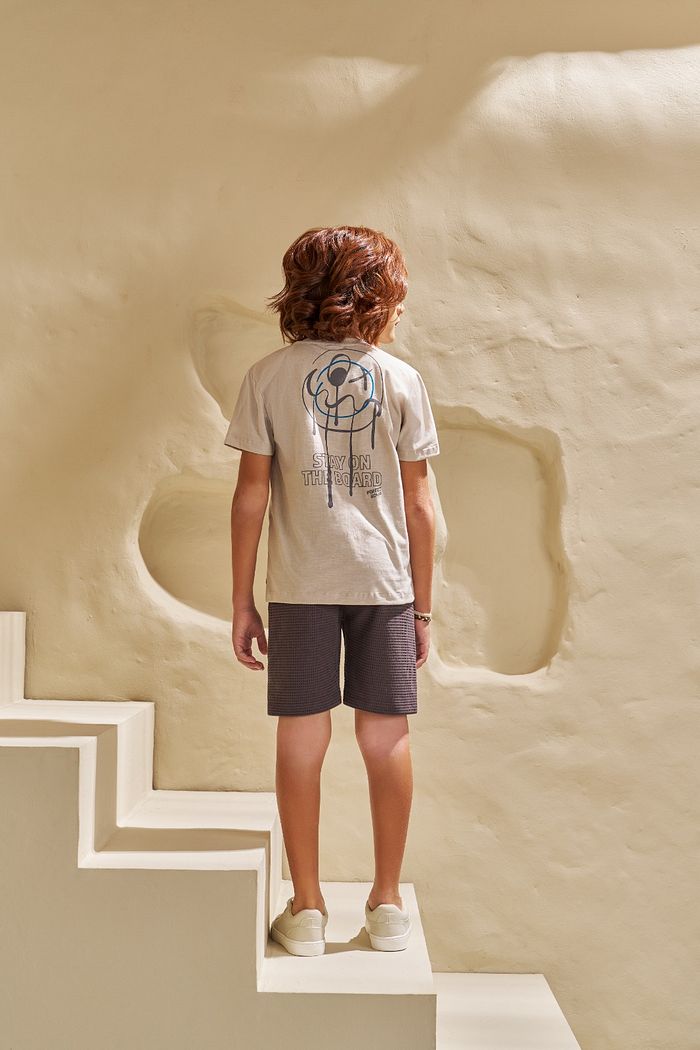 CONJUNTO T-SHIRT EM FLAMÊ E BERMUDA EM MALHA WAFFLE