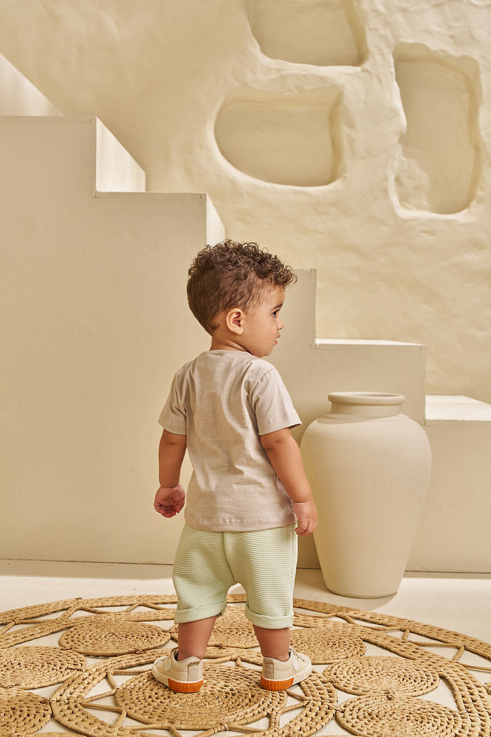 CONJUNTO T-SHIRT EM FLAMÊ E SHORT EM JACQUARD ONDULÊ