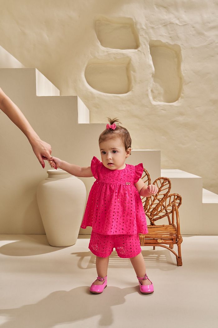 CONJUNTO BLUSA E SHORTS EM TECIDO BORDADO ALAGOAS