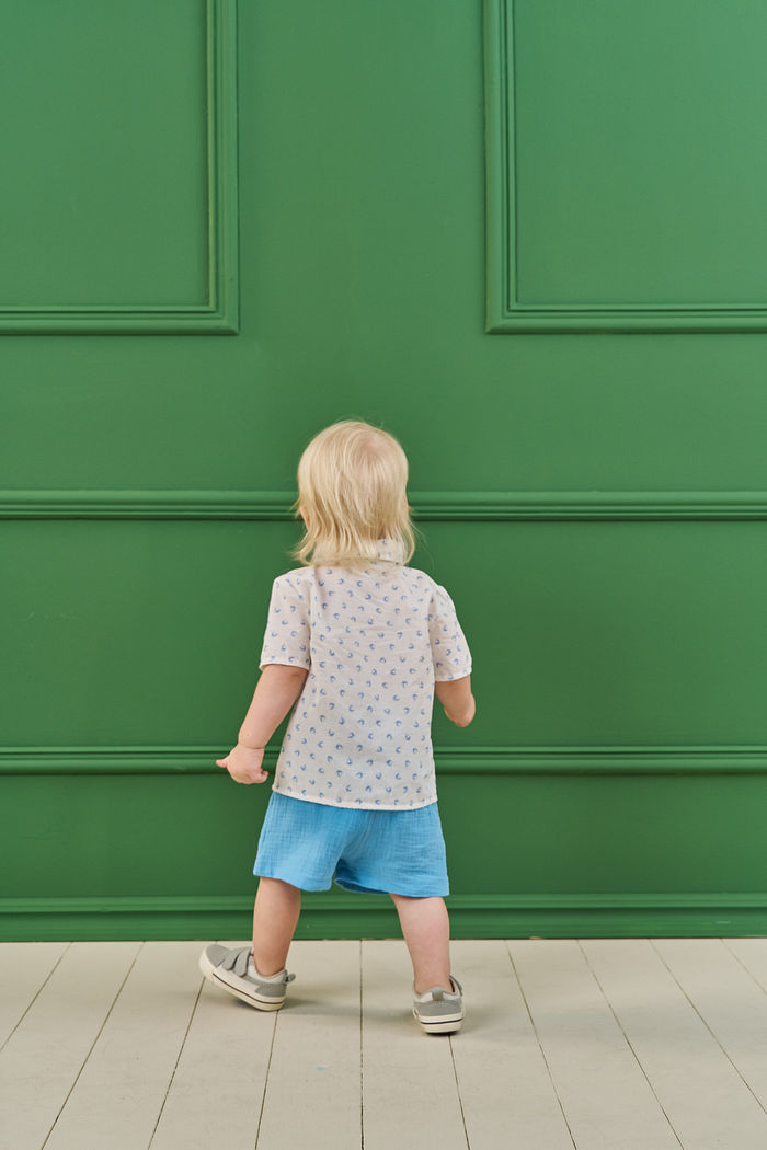 CONJUNTO CAMISA EM TECIDO BAMBOO BARCO A VELA E SHORT EM GAZE HEAVY